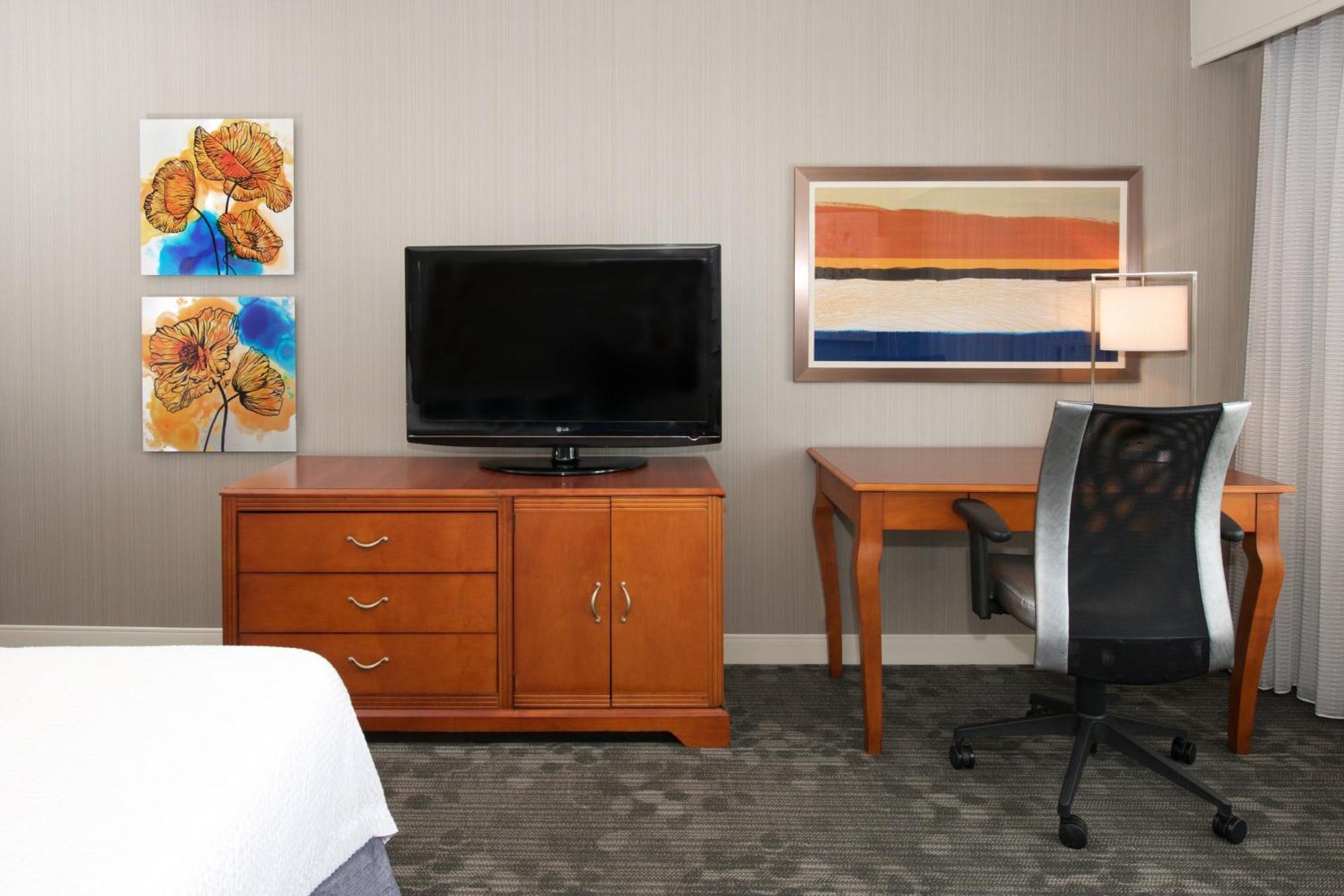 Courtyard By Marriott Newark Silicon Valley Exterior foto